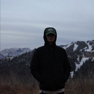 Meet your Posher, Aiden